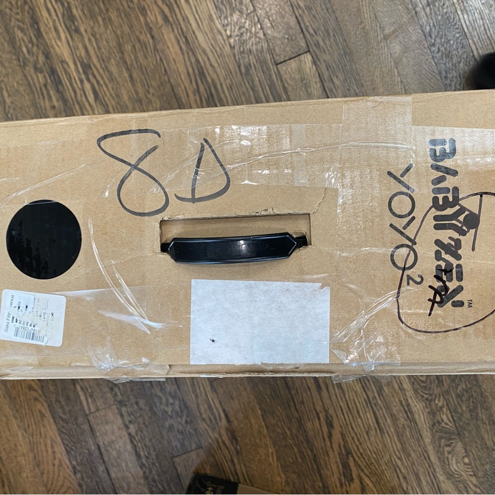 Babyzen Yoyo 2 Stroller & 6+ Color Pack Bundle Black w/ Toffee Floor Sample. - Picture 2 of 13